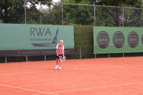 image00043